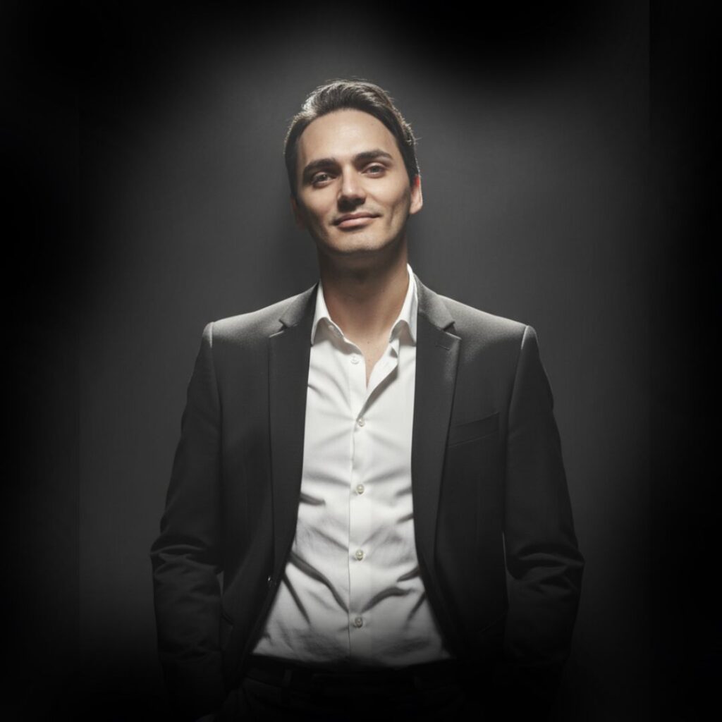 luan-coelli-marketing-digital-trafego-pago-mon-marketing-mon-exclusive